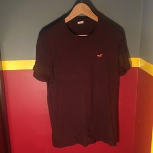 Men’s large Hollister shirt.